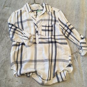 Stitch fix plaid shirt